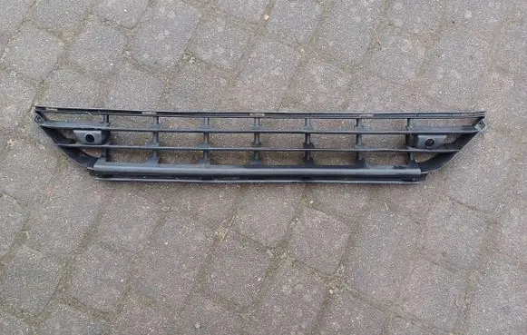 Volvo XC60 Front bumper lower grill 31323775