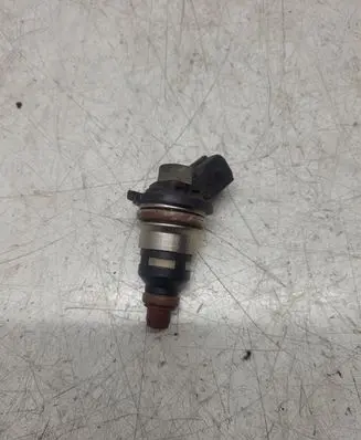 Ford Mondeo MK I Fuel injector 938F9D280
