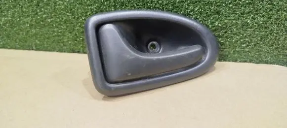 Renault Trafic III (X82) Rear door interior handle 7700423887 96012221