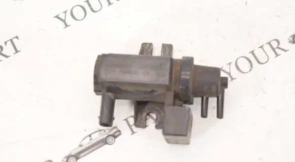 BMW 5 E60 E61 Turbo solenoid valve 7805391
