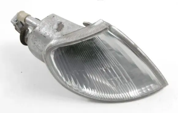 Citroen Saxo Front indicator light