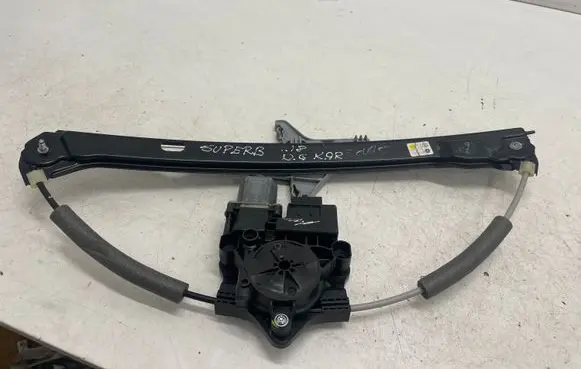 Skoda Superb B8 (3V) Rear door window regulator with motor 3V0839462