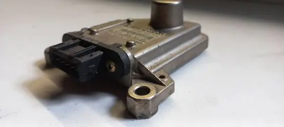 Audi A8 S8 D2 4D ESP acceleration yaw rate sensor 4D0907657 0265005206