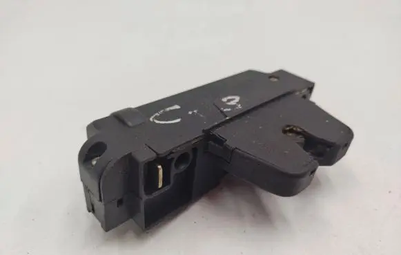 Citroen C3 Tailgate/trunk/boot lock/catch/latch 9646091580