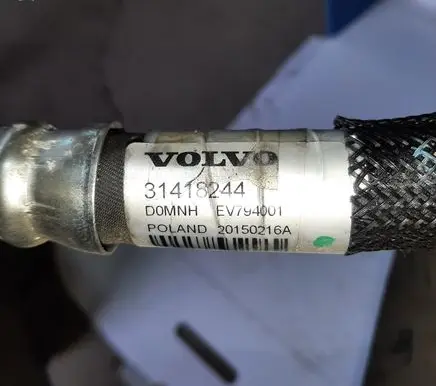 Volvo XC60 Air conditioning (A/C) pipe/hose 31418244