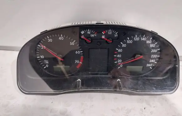 Volkswagen PASSAT B5 Speedometer (instrument cluster) 09052069906