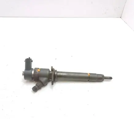 Volvo XC90 Fuel injector 0445110078