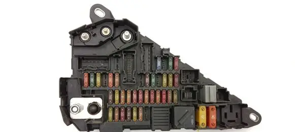 BMW 5 E60 E61 Fuse module 6906588 6906603