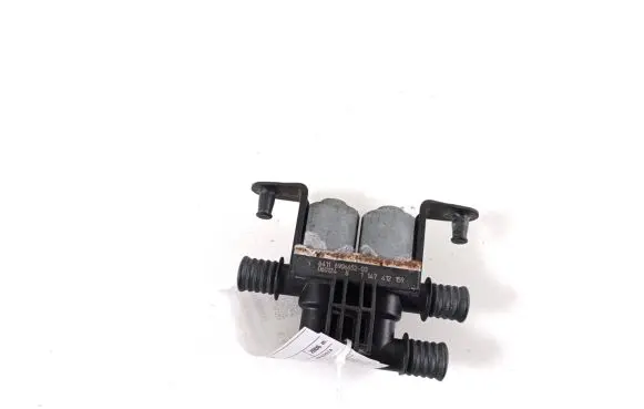 BMW 7 E65 E66 Coolant heater control valve 64116906652