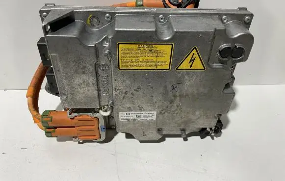 Peugeot 508 II Voltage converter inverter 1607763880