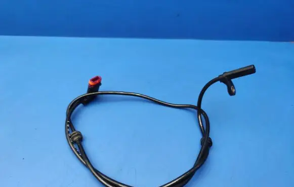 Mercedes-Benz C W204 ABS rear brake sensor A2045400317