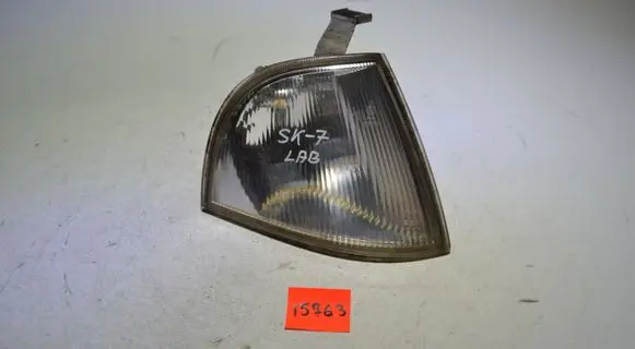 Skoda Octavia Mk1 (1U) Front indicator light 1U0953050