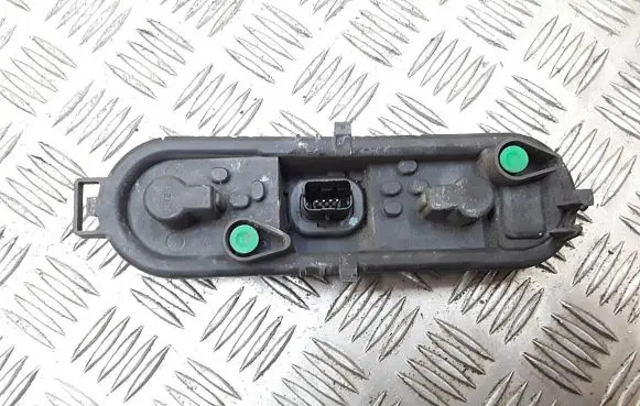 Peugeot 5008 Tail light bulb cover holder
