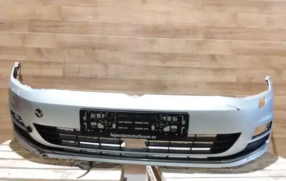 Volkswagen Golf VII Front bumper 5G0807221