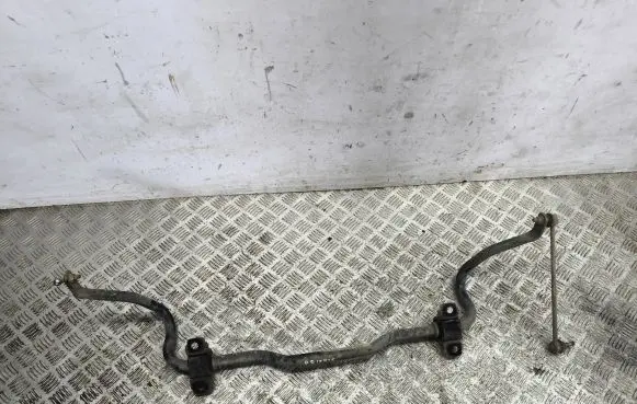 Ford Focus Front anti-roll bar/sway bar BV615482BAB