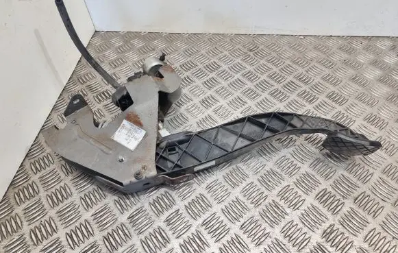 Clutch pedal
