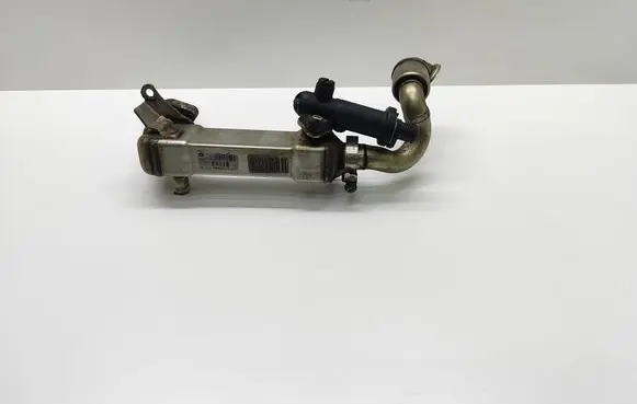 BMW 5 E60 E61 EGR valve cooler 7790065 7790065AI02 063991