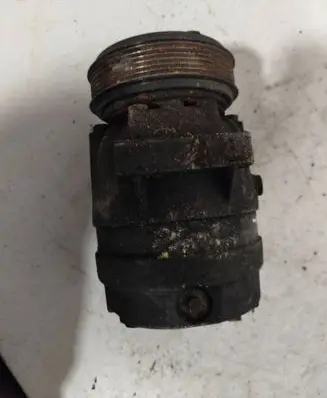 Opel Vivaro Air conditioning (A/C) compressor (pump) 07085124529