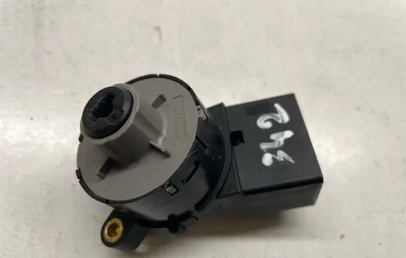 Ford F150 Ignition lock contact 7L1T11572AA