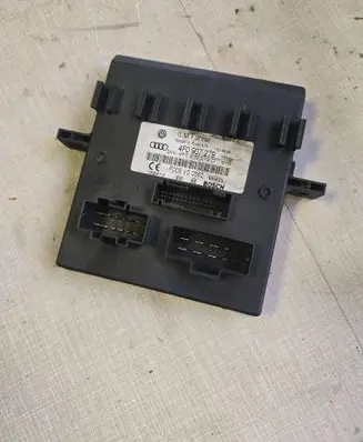 Audi A5 8T 8F Comfort/convenience module 4F0907279 F005V00562 4F0910279D