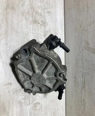 Ford B-MAX Vacuum pump 9804021880