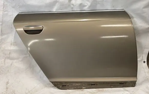 Rear door