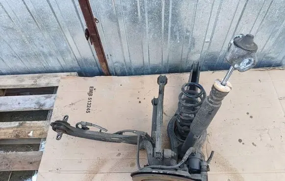 Hyundai i30 Stub axle 55100-g4aa0