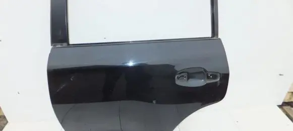 Toyota Land Cruiser (J200) Rear door
