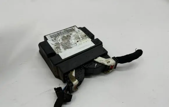 Peugeot 3008 II Airbag control unit/module 9823741880
