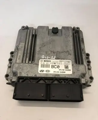 Hyundai i30 Engine control unit/module 391402ABB0 0281031578