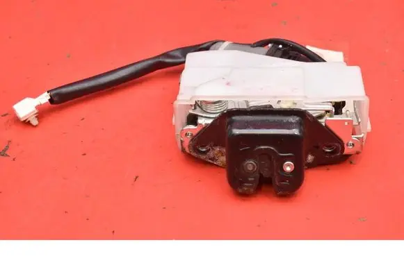 Honda Accord Tailgate/trunk/boot lock/catch/latch D7661372C