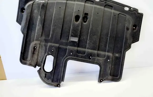 KIA Carens III Engine splash shield/under tray 29110A4600