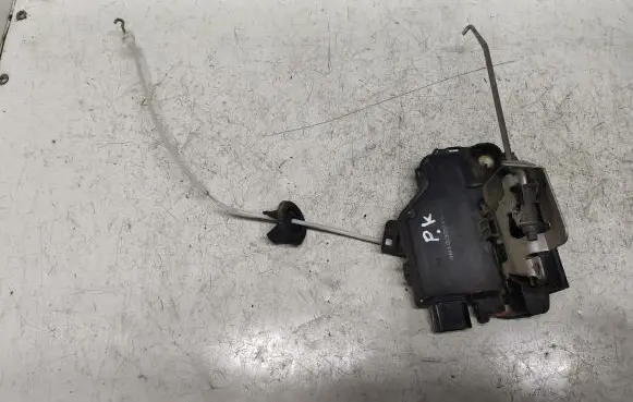 Audi A4 S4 B6 8E 8H Front door lock
