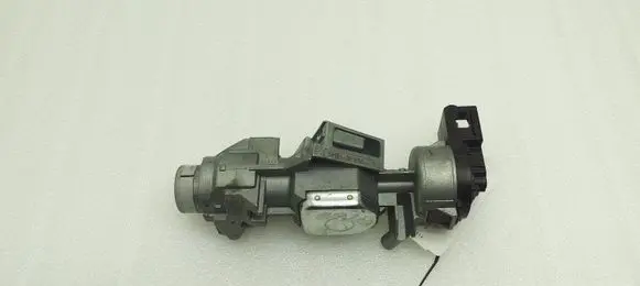 Mazda 3 II Ignition lock 3M513F880AB