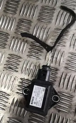 Audi A4 S4 B6 8E 8H ESP acceleration yaw rate sensor 8e0907637a