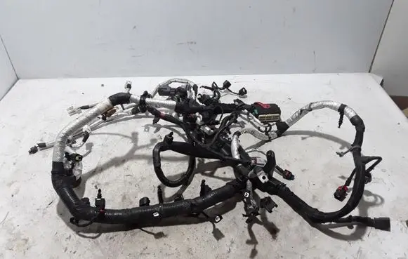 Dodge Durango Engine installation wiring loom 68252093AD