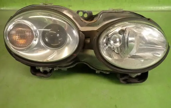 Jaguar X-Type Headlight/headlamp