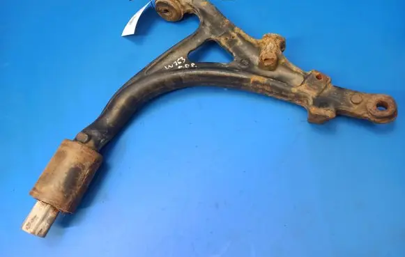 Mercedes-Benz ML W163 Front lower control arm/wishbone