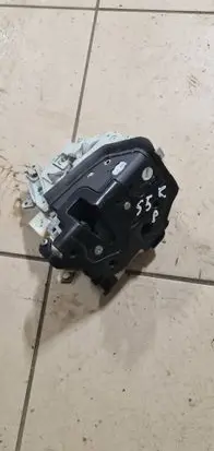 Audi Q5 SQ5 Front door lock 8J1837016C
