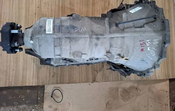 Jaguar XF X250 Automatic gearbox 8X237000AE 1068401373 8073874
