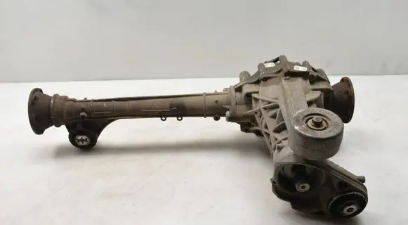 Volkswagen Touareg II Front differential 4460310088