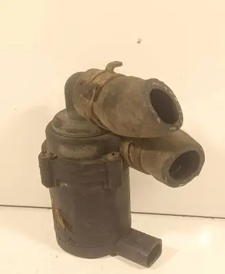 Volkswagen Touareg I Electric auxiliary coolant/water pump 7L0965561J 12402050100