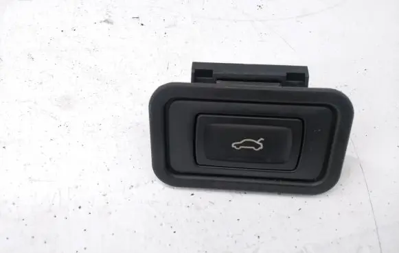 Audi A8 S8 D4 4H Tailgate/boot open switch button 4G0959831A