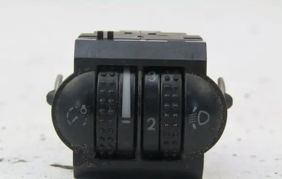 Volkswagen Polo III 6N 6N2 6NF Headlight level height control switch 