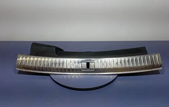 Audi RS Q8 Other sill/pillar trim element 4M8864483A