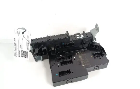 Mercedes-Benz CLS C218 X218 Fuse module A2129009922