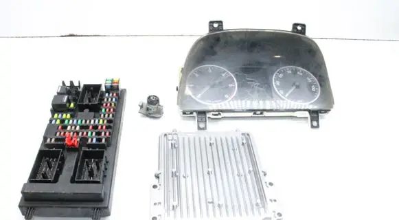 Land Rover Range Rover Sport L320 Engine ECU kit and lock set CX2312C520PA CH2210849DD