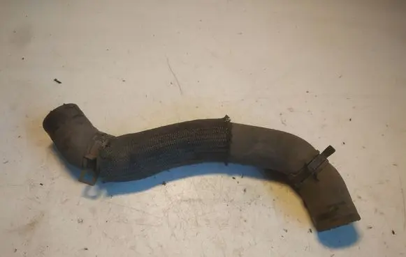 Lexus IS 220D-250-350 Engine coolant pipe/hose