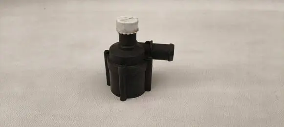 Audi A8 S8 D5 Electric auxiliary coolant/water pump 06H121601P
