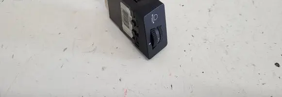 Hyundai ix35 Headlight level height control switch 937602S9009P